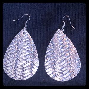 Leather earrings